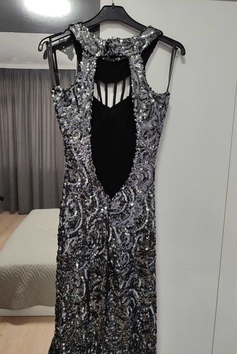 Рокля тип русалка