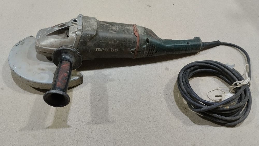 Metabo балгарка 230