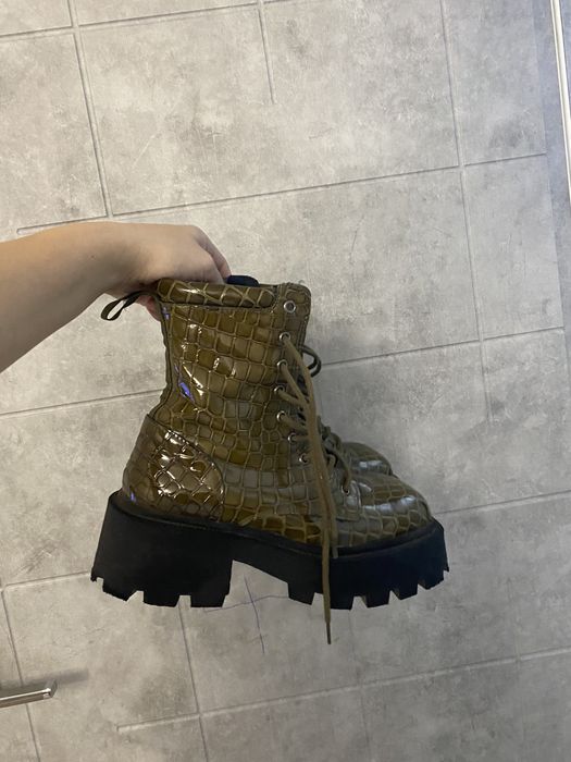 Дерзкие стильные ботинки,сапоги