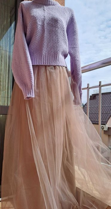 Сет от туту пола и пуловер,р-р С/М/Л