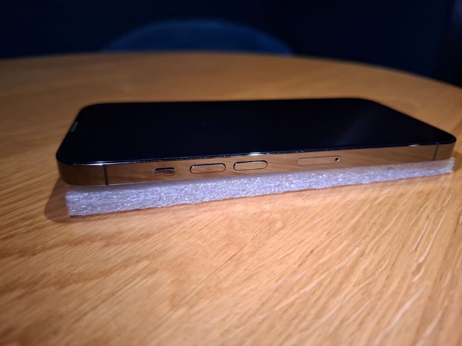 Vand Iphone 13 pro in stare impecabila