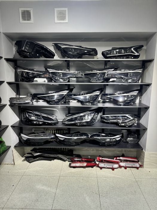 Kia,hyundai oldi orqa fara