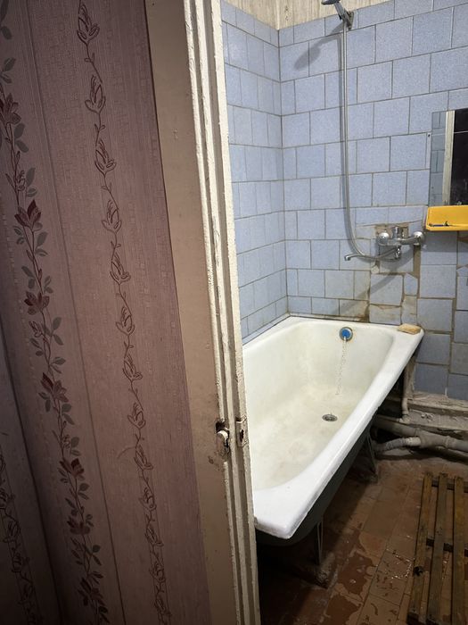 2 хоналик уй восход бозори олдида ремонт уртача