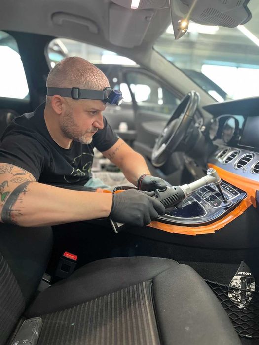 Пране на седалки и кожен салон / Интериорен детайлинг