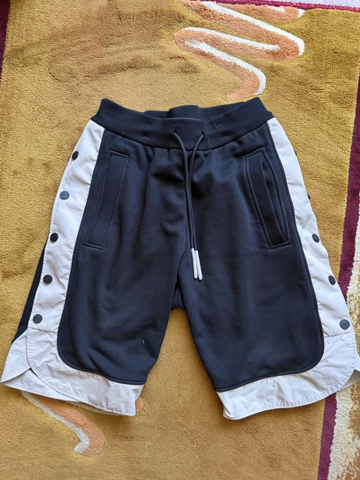 pantaloni scurti vagabond marimea S