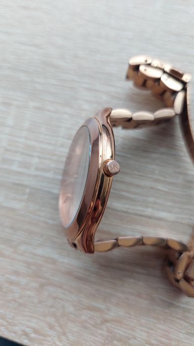 Vand ceas Michael Kors Slim Runaway MK 3211