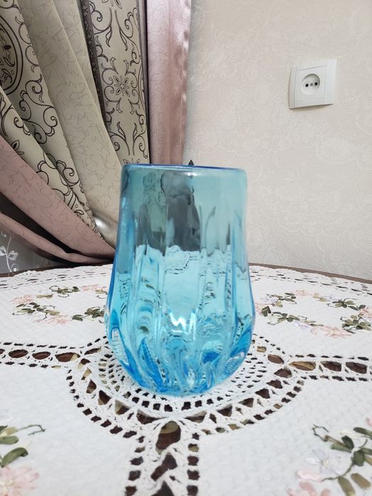 Гутная работа.
Высота: 16,5 см.