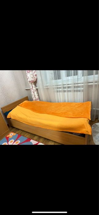 срочно продаётся комплект мебели