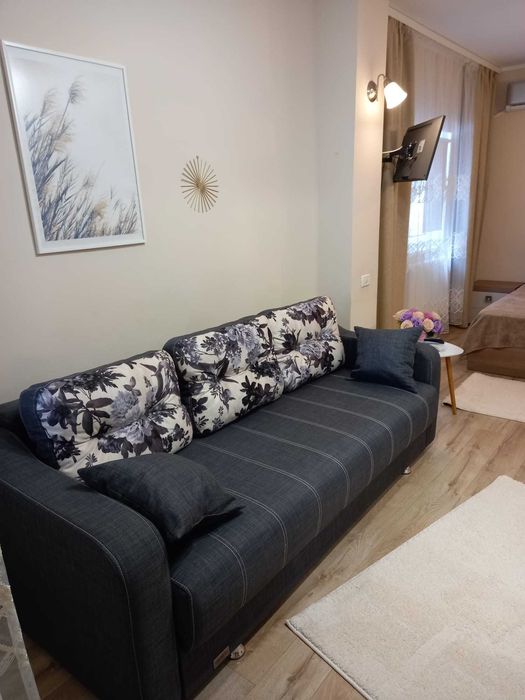 Garsonieră dublă de închiriat - Univ. Ovidius (bd. Mamaia)