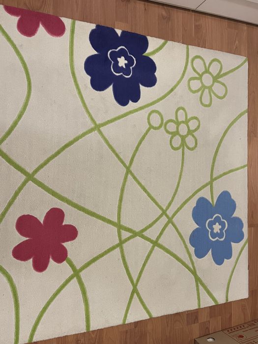 Килим с цветя цвят екрю