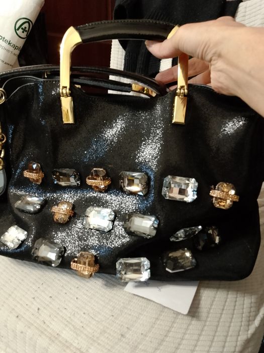 Сумка женская,с камнями.