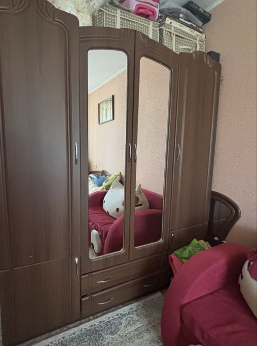 Спальный гарнитур