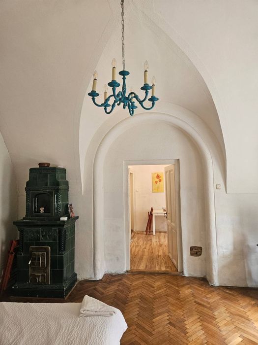 Apartament de 2 camere in centrul istoric de inchiriat