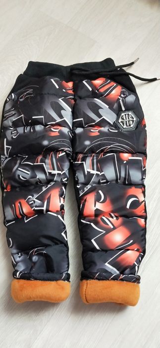 НОВЫЕ утеплённые штанишки для мальчика