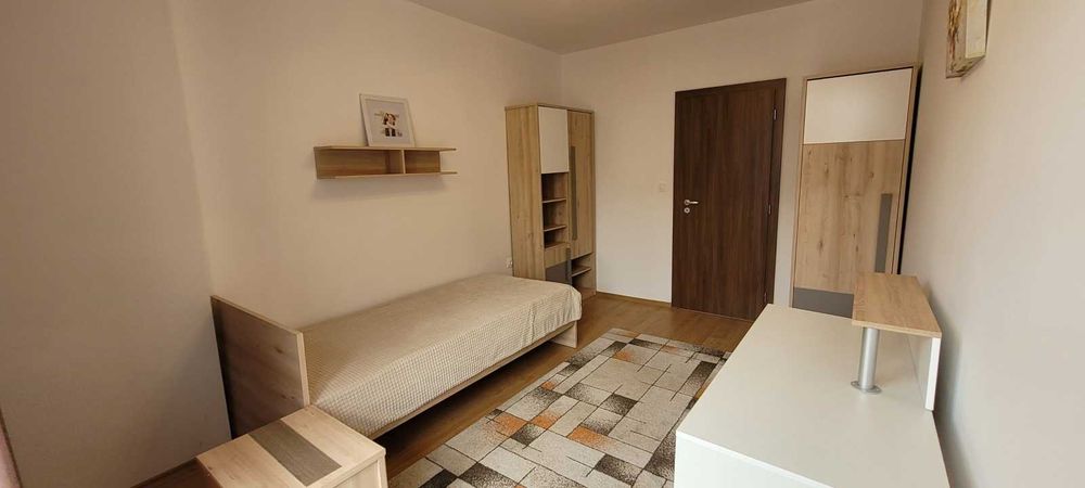 Дава се под наем Тристаен апартамент в София, Зона Б-18 - 75 кв.м за 648.21 € - Снимка #2