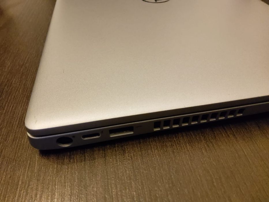 Laptop Dell 5410 - 16GB RAM - baterie foarte buna
