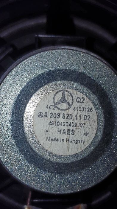 subwoofer Mercedes