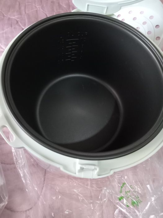 Продам Мультиварку