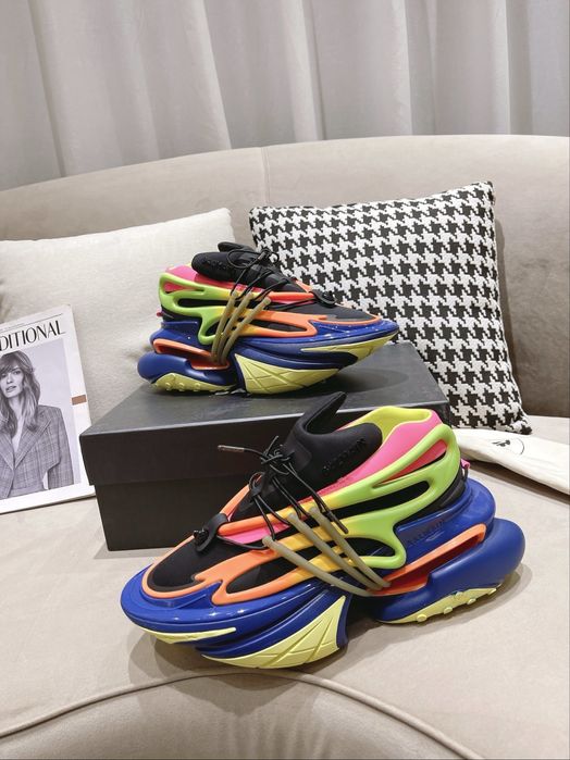 Balmain Unicorn различни модели