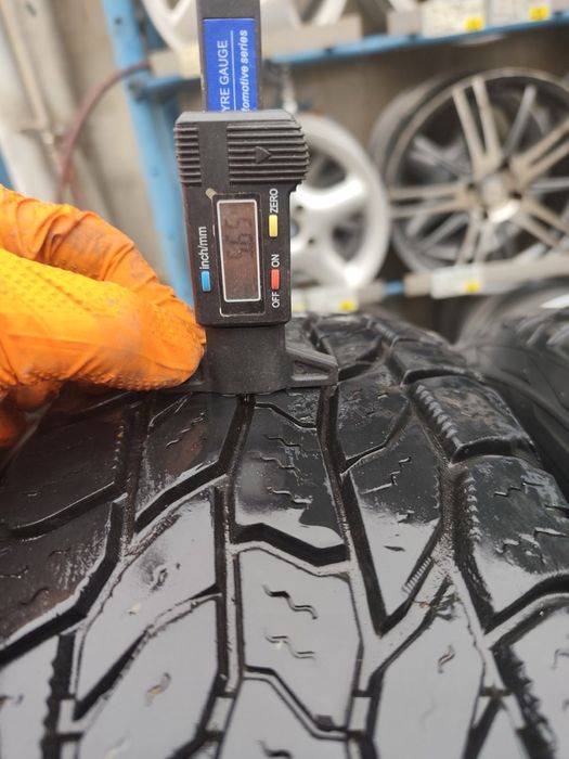 4бр всесезонни Cooper Discoverer M+S 205/80 R16 с джанти