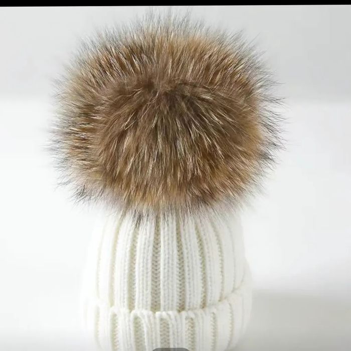 Продам детские шапки