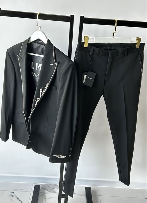 Мъжки костюм черен Balm