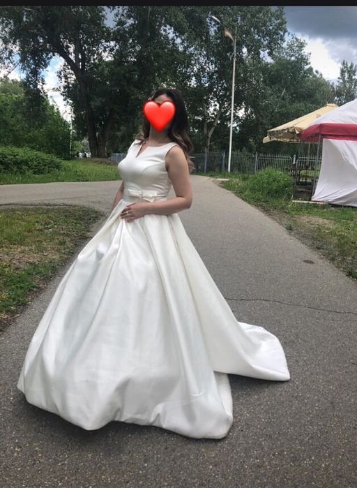Продам Шикарное свадебное платье!