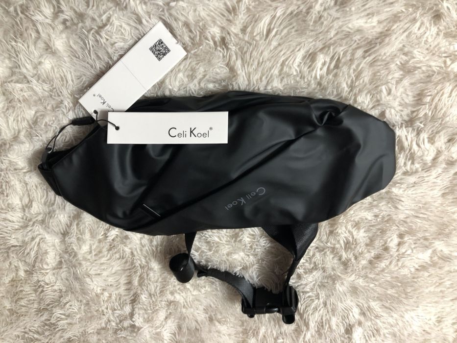 Сумка на пояс на  плечо