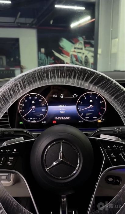 Mercedes GLS 450 4 matic.  2024 model facelift