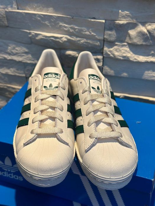 Adidasi dama Superstar marimea 37