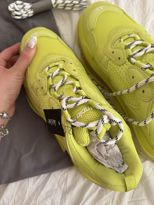 Balenciaga Triple S Neon Yellow