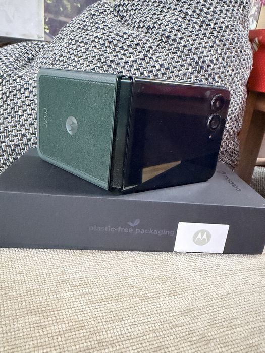 Motorola razr 60 ultra -Гаранция 19 мес.