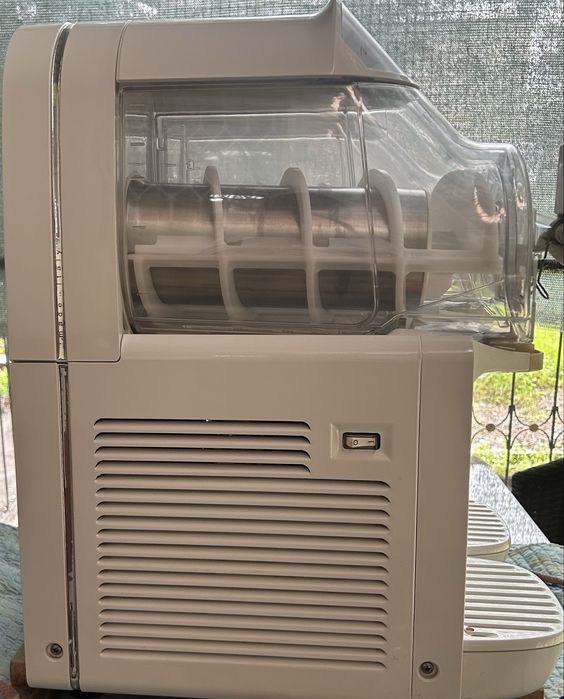 Фризер для мороженого