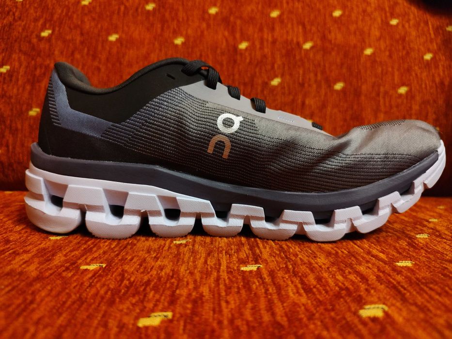 On Cloud-дамски маратонки №40