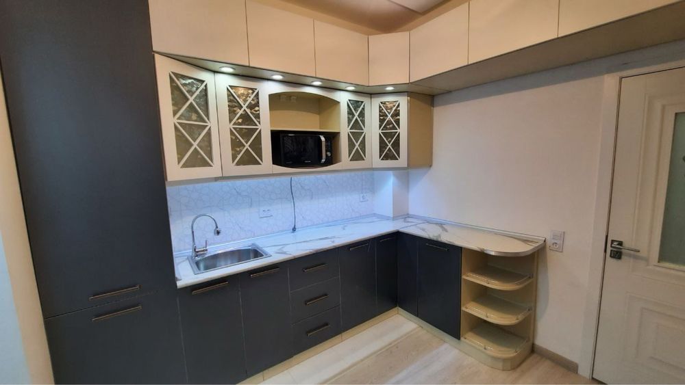 Продам Сергели 2 2/2/9 евро 70000&