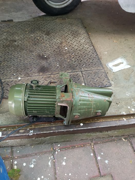 Motor de hidrofor