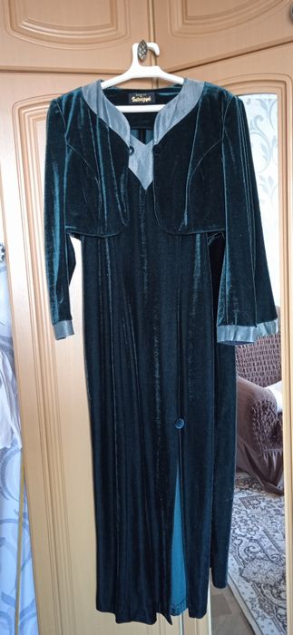 Вечернее платье велюр