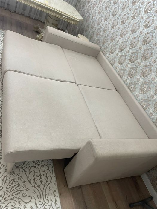 Продам диван в отличном состоянии