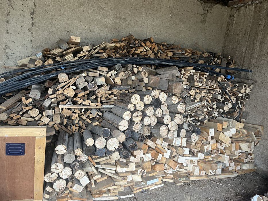 Дърва за огрев около 6 м3