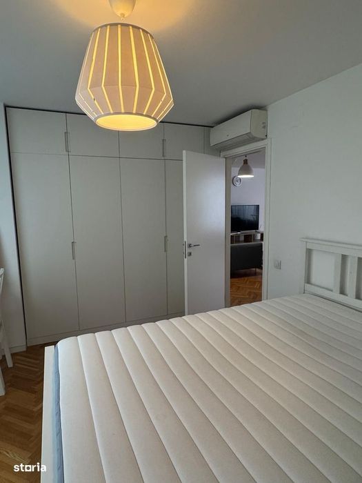 Apartament cu 3 camere langa piata Victoriei!