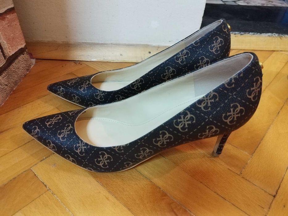 Дамски Обувки Guess