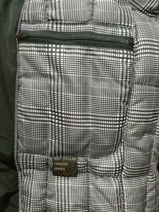 Продам женский пуховик