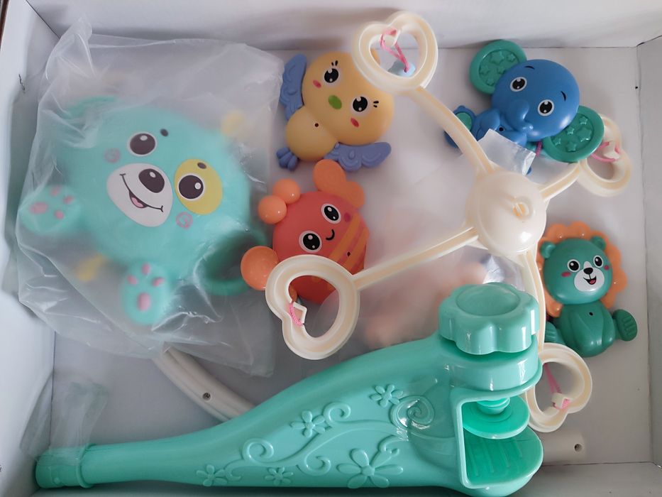 Продам детский мобиль на кроватку