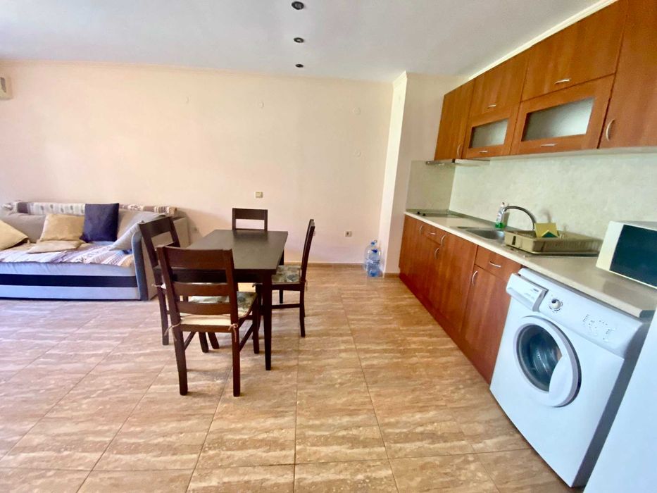 Продава се Двустаен апартамент в Свети Влас - 60 кв.м за 1500 €/кв.м - Снимка #3