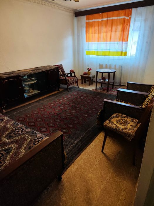 Inchiriez apartament 3 camere