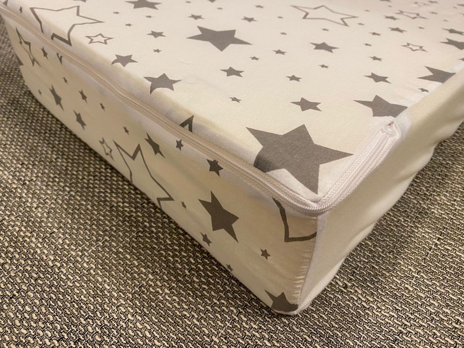 Vând Pernă antireflux, ca nouă.