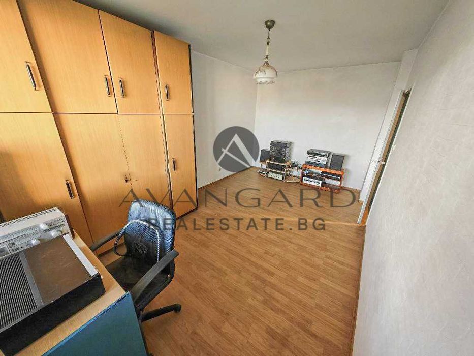 Продава се Многостаен апартамент в Пловдив, Център - 125 кв.м за 2244 €/кв.м - Снимка #3