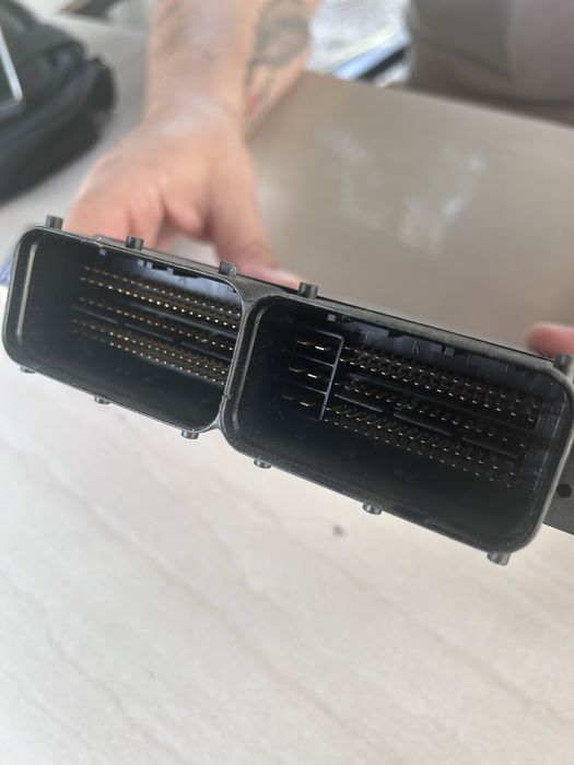 ECU Bosch EDC17C84 - 0 281 033 584