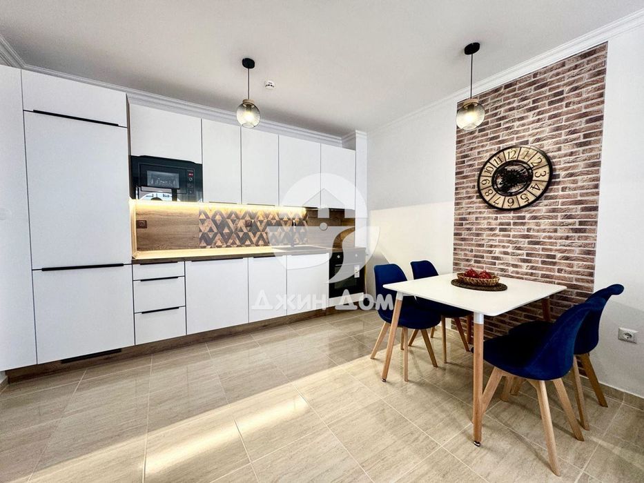 Продава се Двустаен апартамент в Свети Влас - 60 кв.м за 2250 €/кв.м - Снимка #2