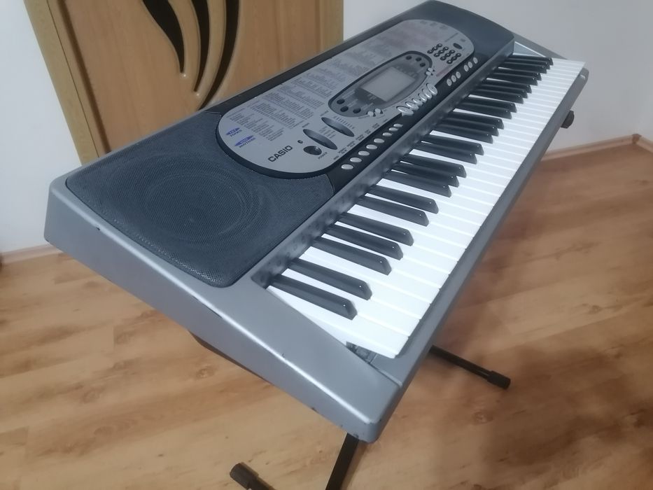 Casio CTK,573  pian digital dinamice orga
